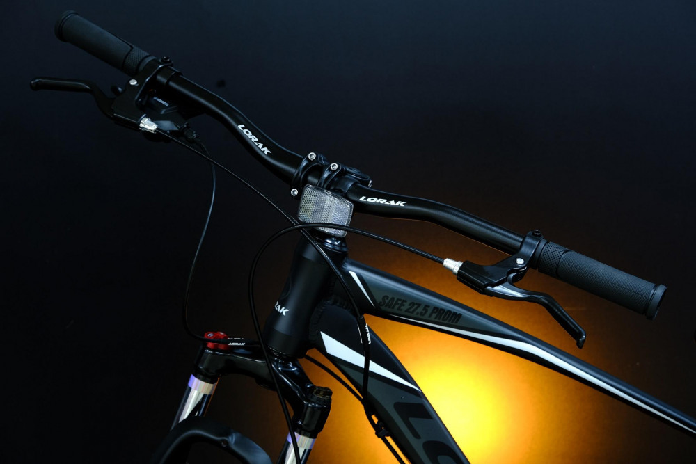 LORAK Safe 27,5 Prom Матовый Чёрный/Белый 17р (на рост 155-173)