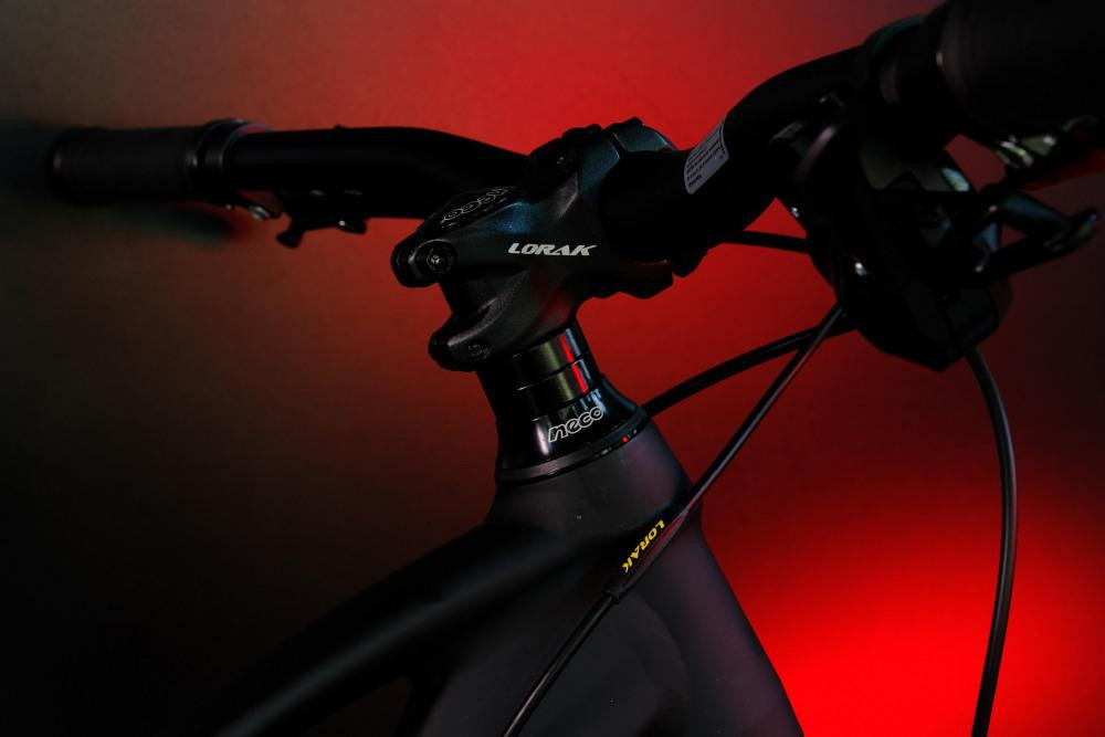 LORAK Trail 29-300 Чёрный 20р (на рост 175-185)