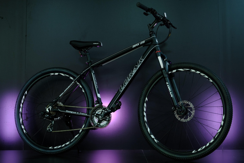 Lorak MAX 29 Матовый Чёрный/Белый 19р (на рост 171-182)