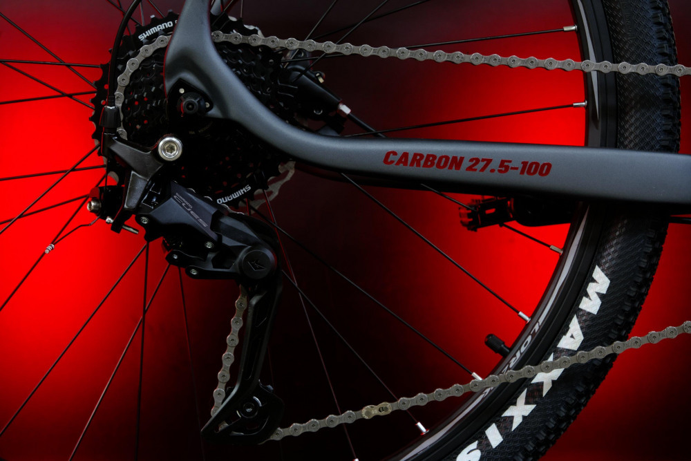 LORAK Carbon 27,5 100 Матовый Черный/Коричневый глянец